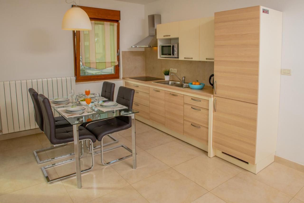 Apartments Oliva Premantura Ngoại thất bức ảnh
