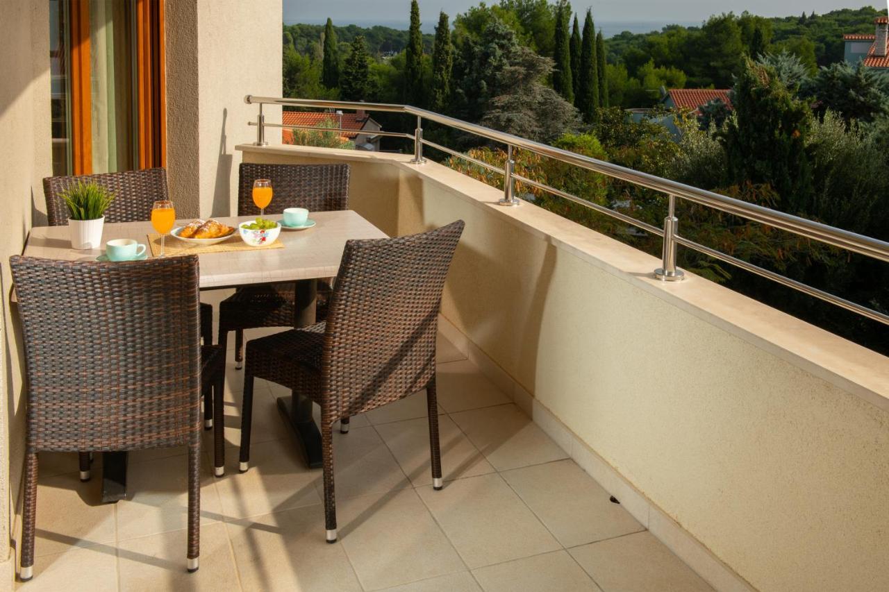 Apartments Oliva Premantura Ngoại thất bức ảnh