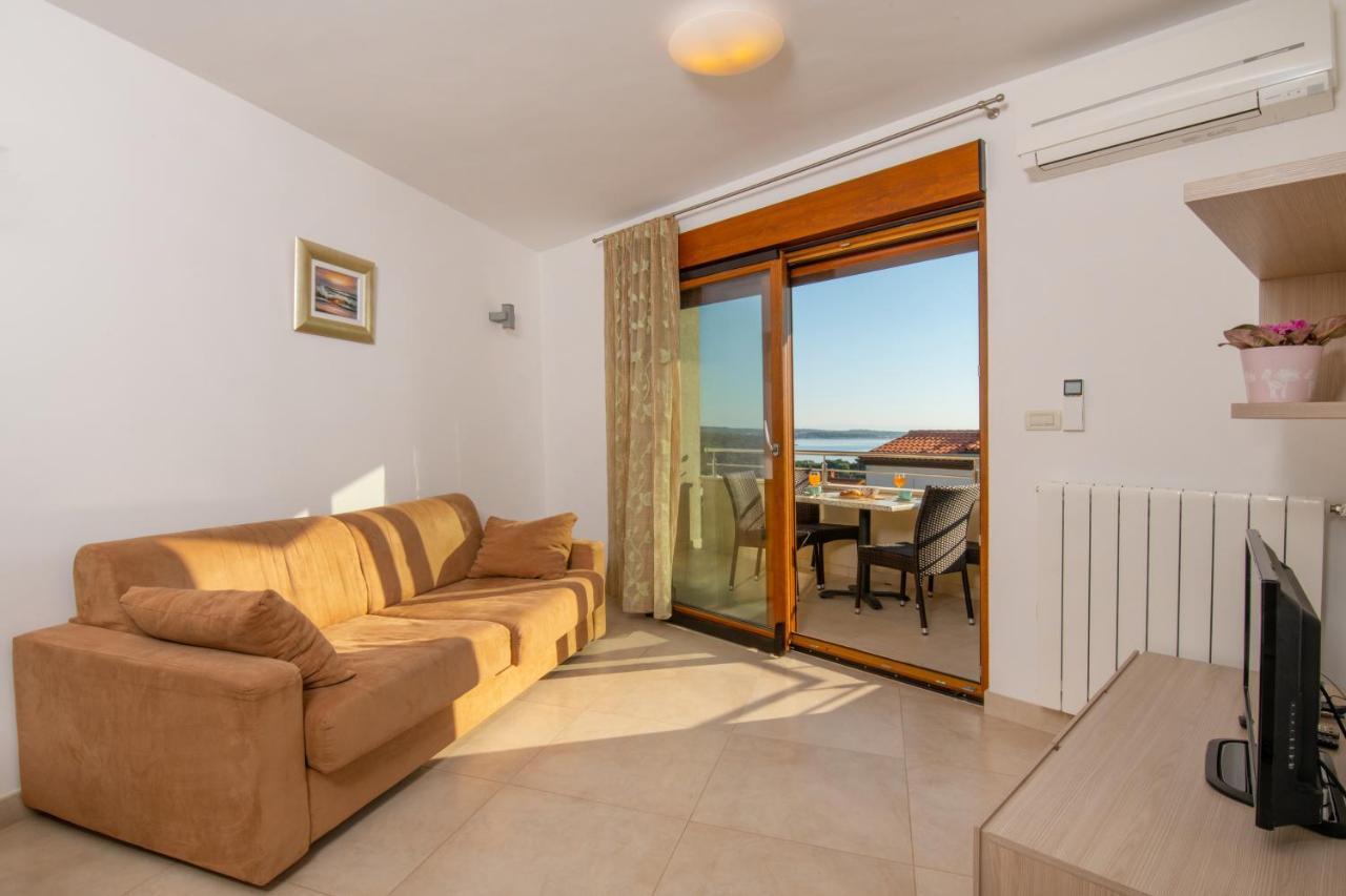 Apartments Oliva Premantura Ngoại thất bức ảnh